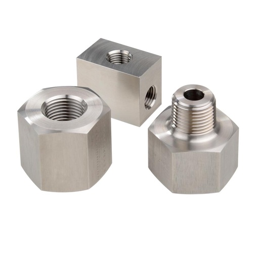 12-4 RB-SSHP HP FITTING 1/4NPT F - 3/4NPT M